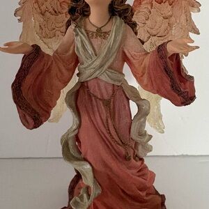 JOHANNA ANGEL OF JOY 28234
CHARMING ANGEL BOYDS
COLLECTION